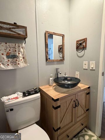 828 Harrison Road, Carrollton, GA 30117