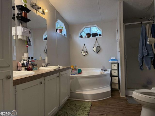 828 Harrison Road, Carrollton, GA 30117