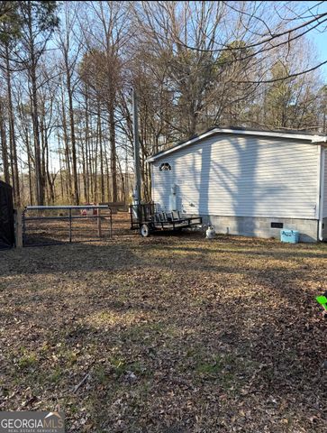 828 Harrison Road, Carrollton, GA 30117