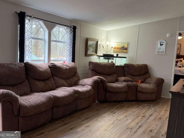 828 Harrison Road, Carrollton, GA 30117