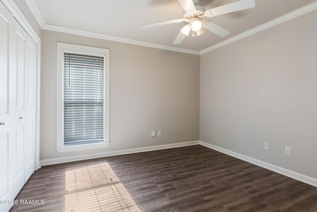 103 Lighthouse Point Circle, Youngsville, LA 70592