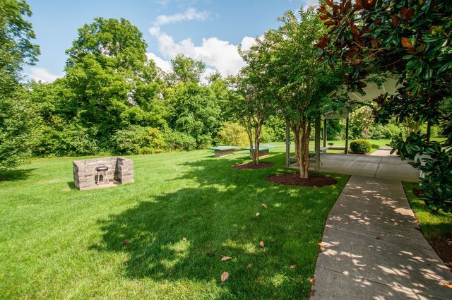 8121 Lenox Creekside Dr Unit 3, Antioch, TN 37013