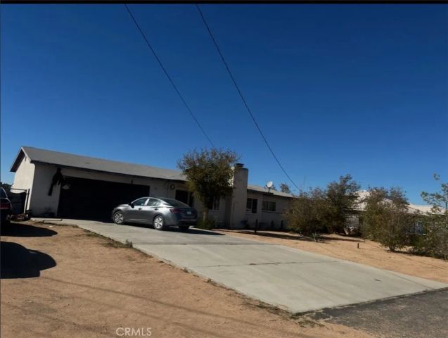 12442 Quinnault Road, Apple Valley, CA 92308