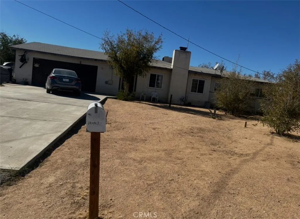 12442 Quinnault Road, Apple Valley, CA 92308
