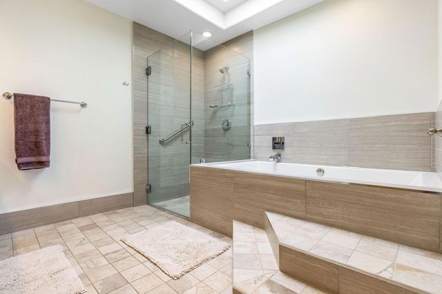 6 Colgate Drive, Rancho Mirage, CA 92270