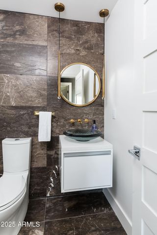 12216 N 63RD Street, Scottsdale, AZ 85254