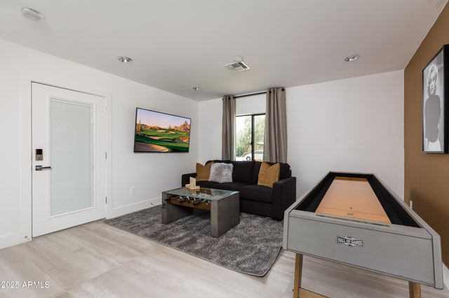 12216 N 63RD Street, Scottsdale, AZ 85254