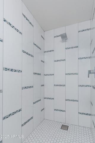 12216 N 63RD Street, Scottsdale, AZ 85254