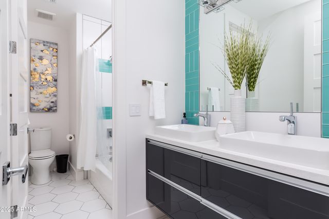 12216 N 63RD Street, Scottsdale, AZ 85254