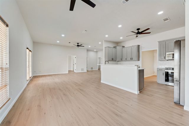 118 Private Road 3414, Bridgeport, TX 76426