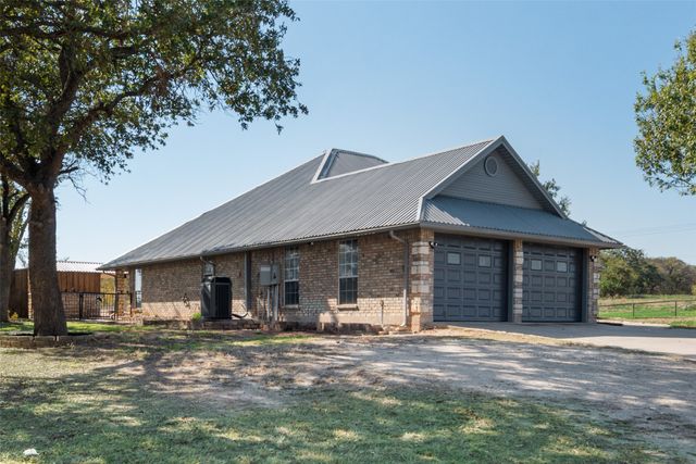 118 Private Road 3414, Bridgeport, TX 76426