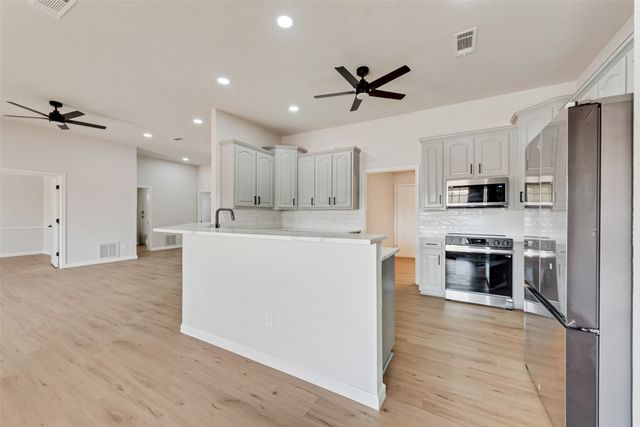 118 Private Road 3414, Bridgeport, TX 76426