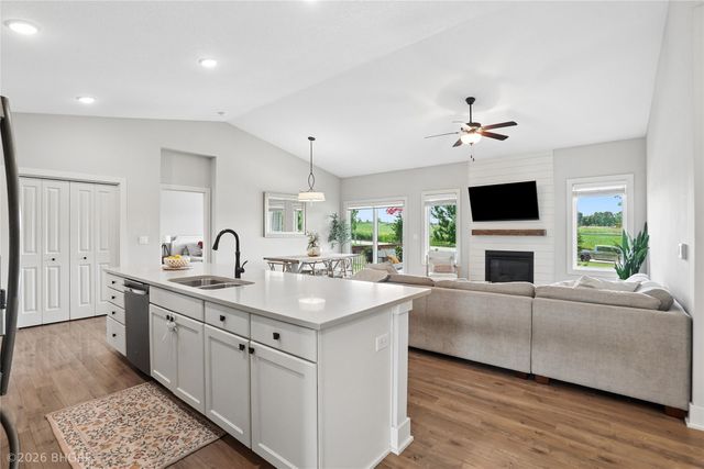 30 SE Waddell Way, Waukee, IA 50263