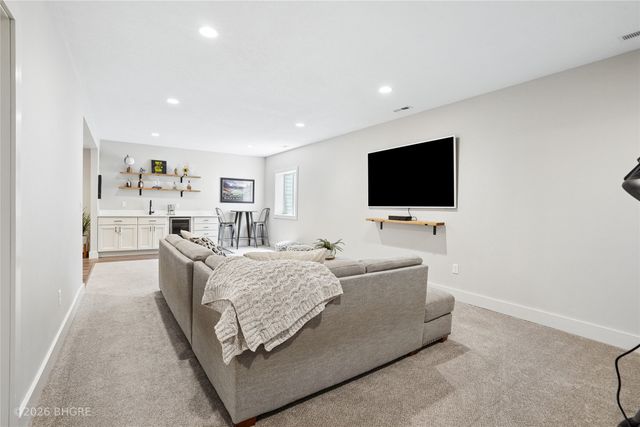 30 SE Waddell Way, Waukee, IA 50263