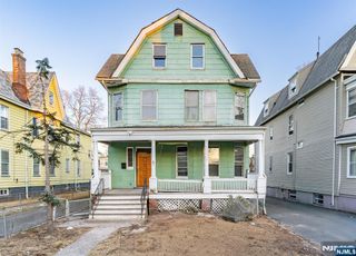 250 S Clinton Street, East Orange, NJ 07018