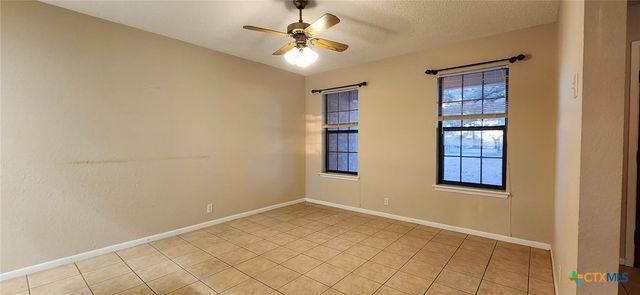 2950 W Fm 884, Yorktown, TX 78164