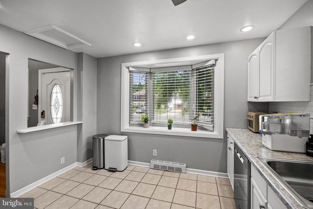 103 KENWOOD DR, Cherry Hill, NJ 08034