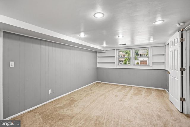 103 KENWOOD DR, Cherry Hill, NJ 08034
