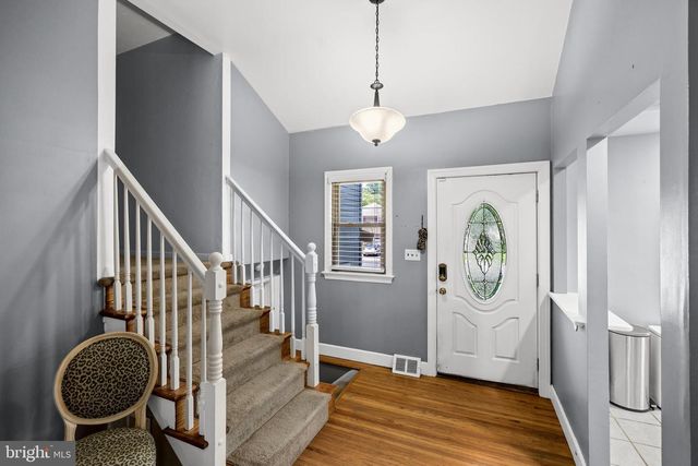 103 KENWOOD DR, Cherry Hill, NJ 08034