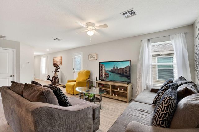 8111 Nube Medina, San Antonio, TX 78252