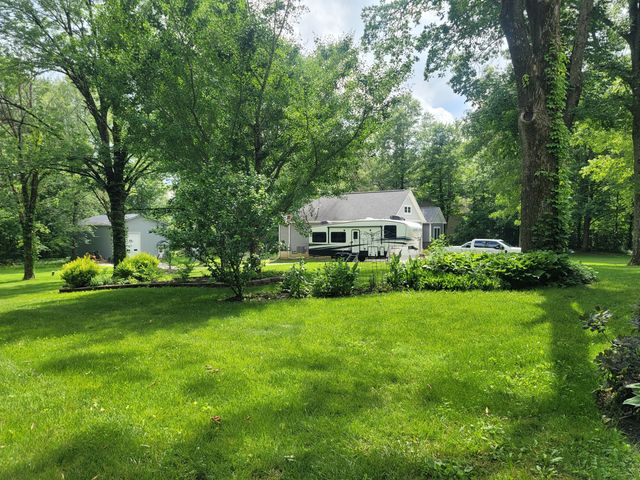 599 Carryback Drive SW, Pataskala, OH 43062