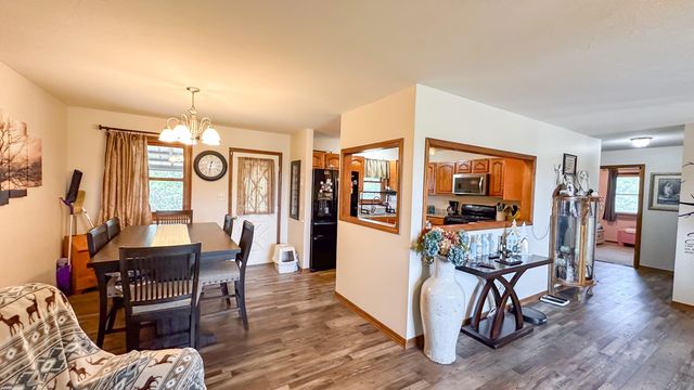 490 Highway 95, Mountain Grove, MO 65711