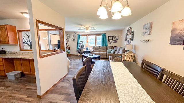 490 Highway 95, Mountain Grove, MO 65711