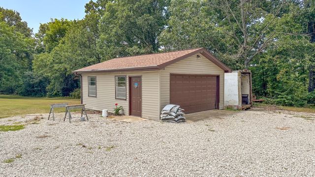 490 Highway 95, Mountain Grove, MO 65711