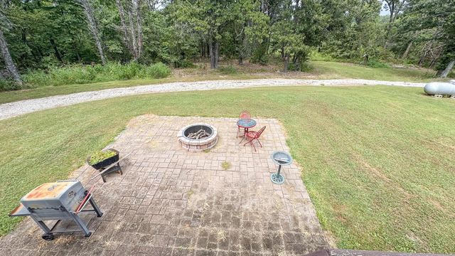 490 Highway 95, Mountain Grove, MO 65711