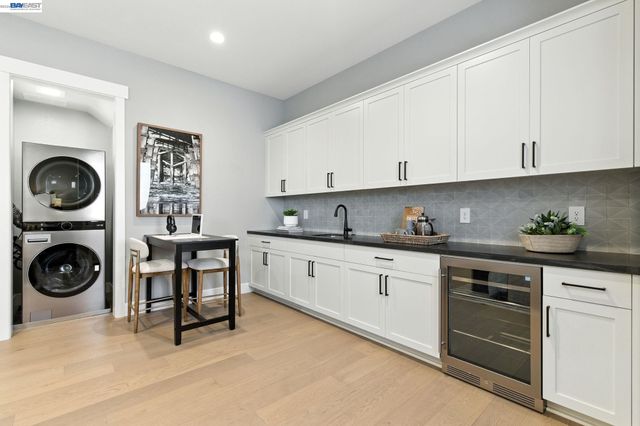 1652 Savannah Court, Dublin, CA 94568