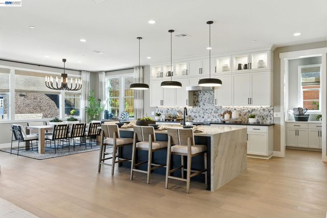 1652 Savannah Court, Dublin, CA 94568