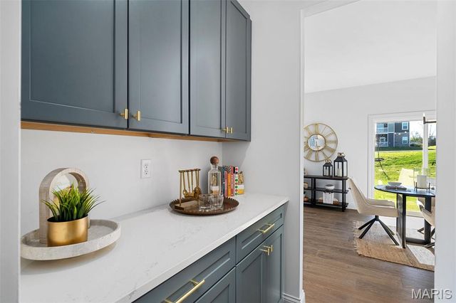 300 Osprey Court, Lake St Louis, MO 63367