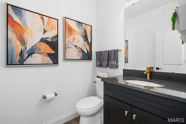 300 Osprey Court, Lake St Louis, MO 63367