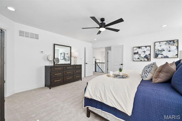 300 Osprey Court, Lake St Louis, MO 63367