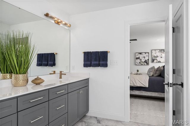 300 Osprey Court, Lake St Louis, MO 63367