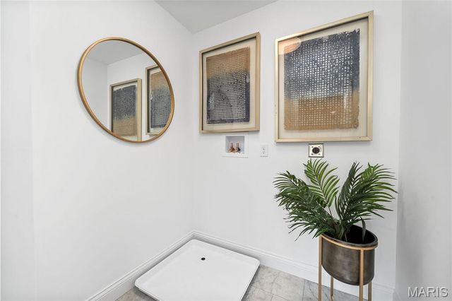 300 Osprey Court, Lake St Louis, MO 63367