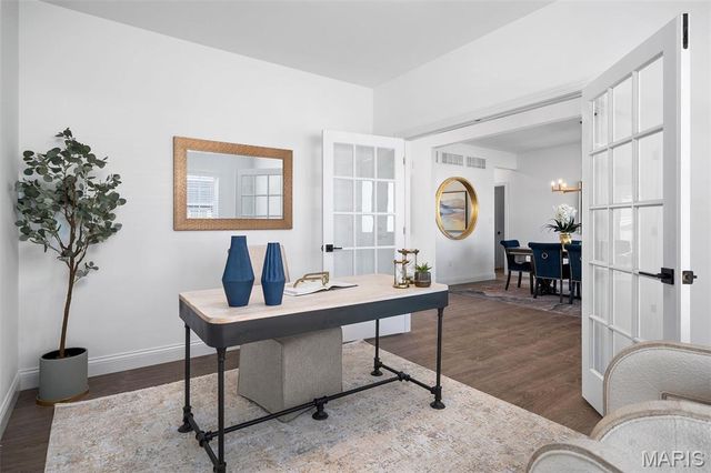 300 Osprey Court, Lake St Louis, MO 63367