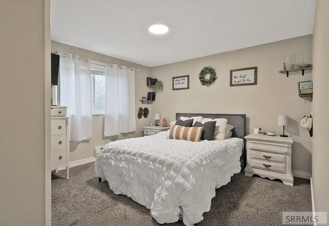 201 N 2300 E, St Anthony, ID 83445