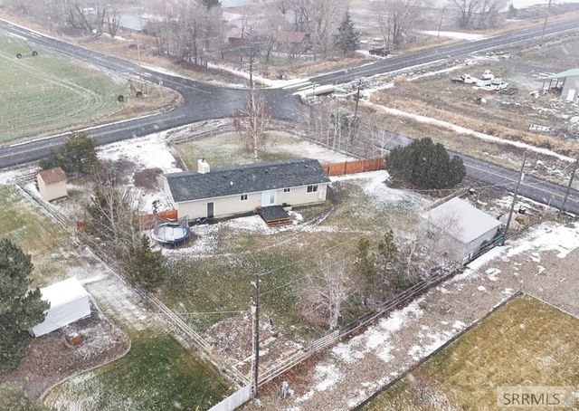 201 N 2300 E, St Anthony, ID 83445