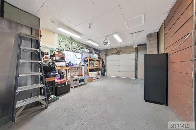 201 N 2300 E, St Anthony, ID 83445