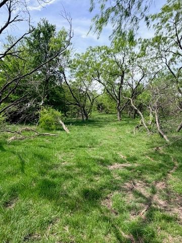 9798 County Road 146, Kaufman, TX 75142