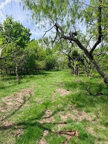 9798 County Road 146, Kaufman, TX 75142
