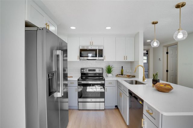 10333 108TH AVENUE, Largo, FL 33773