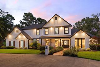 350 Pecan Creek Dr., Henderson, TX 75654