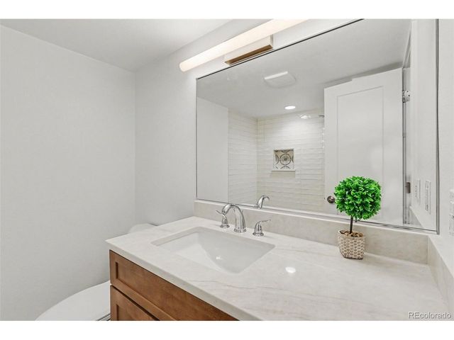 2746 N Milwaukee St, Denver, CO 80205