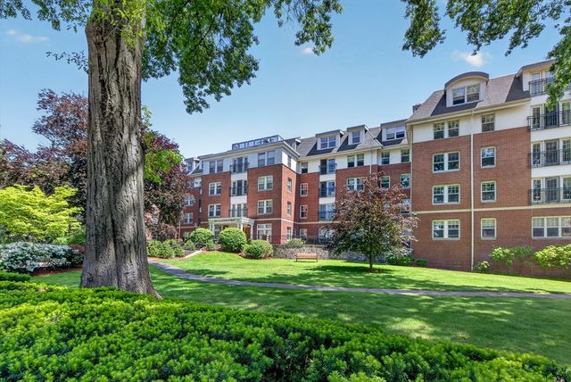 300 Allston St 315, Boston, MA 02135