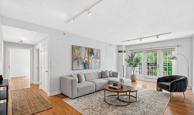 300 Allston St 315, Boston, MA 02135