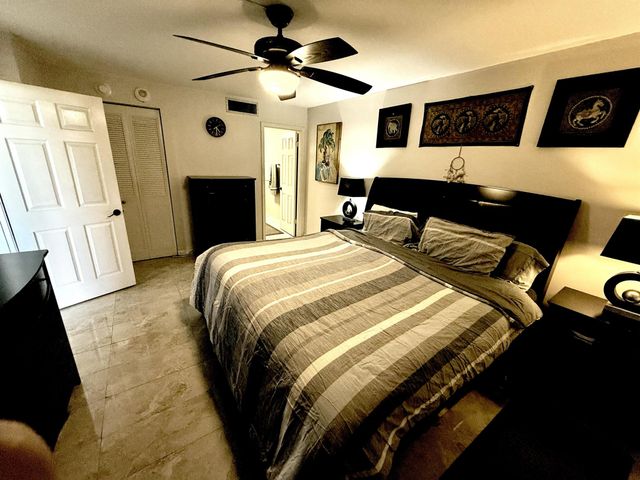 5600 N Flagler Drive 401, West Palm Beach, FL 33407