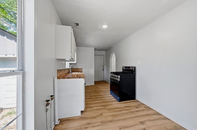 1313 E Lamar Street, Sherman, TX 75090