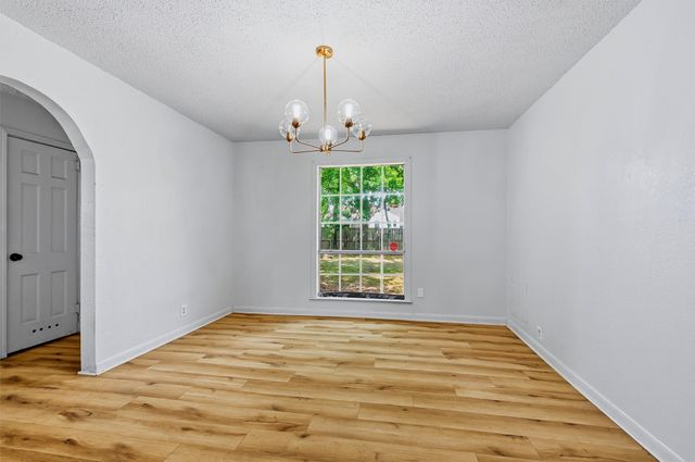 1313 E Lamar Street, Sherman, TX 75090